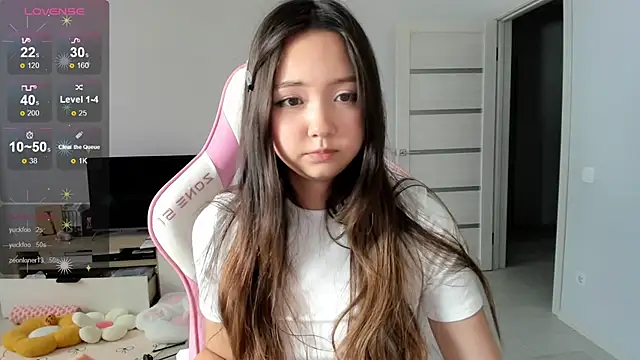 Fluffy_Rose's Live XXX Chat