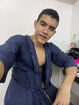 Sebastian_VegaのライブXXXチャット