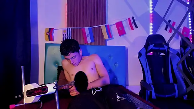 Chat XXX Live Mike_red