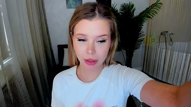 Chat XXX Live FollowLovee