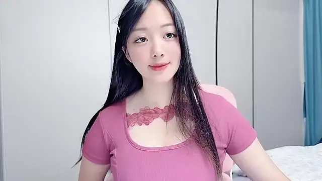 Winnie666999 现场XXX聊天