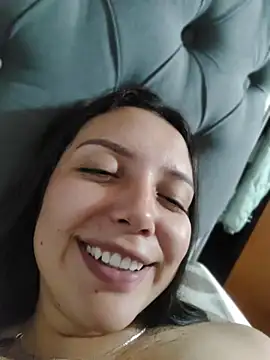 Show de Bella_Karoline na webcam