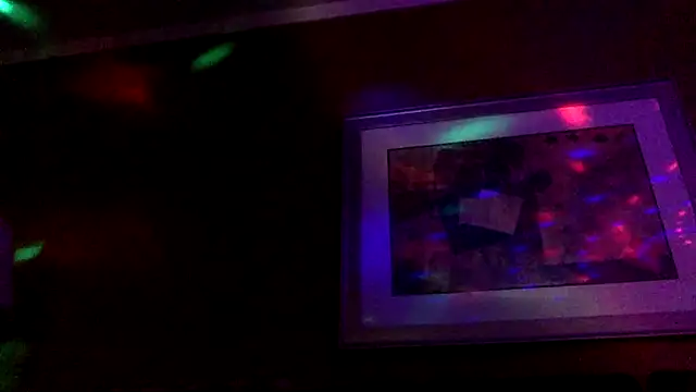 hitmehardns' Live XXX Chat