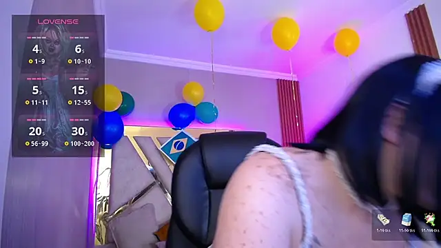 Tiffany_Valentiine Live XXX-Chat