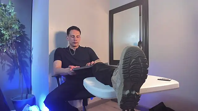 Онлайн чат XXX Dustin_Sonne