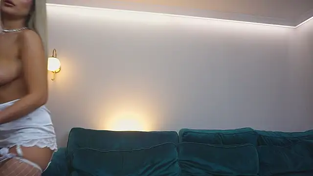amiraroshen's Live XXX Chat
