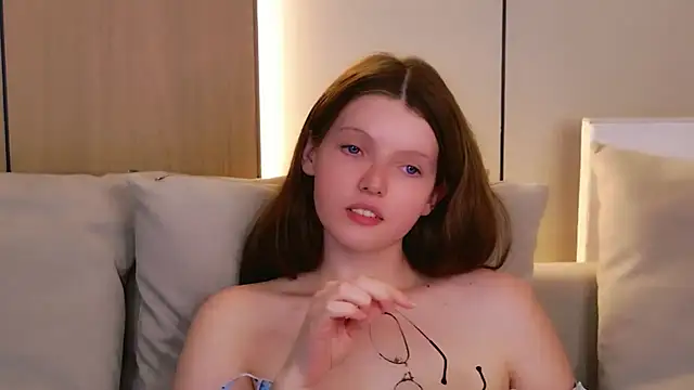 Gaby_Essen Adlı Modelin Canlı XXX Sohbeti