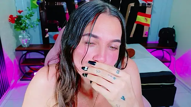 Chat +18 de Megan_Rai ao vivo