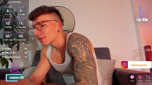 estebandi_do Adlı Modelin Canlı XXX Sohbeti