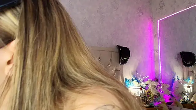 Chat XXX en directo de nini_love01