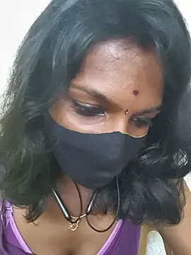 Honey_rosetamil's Live XXX Chat