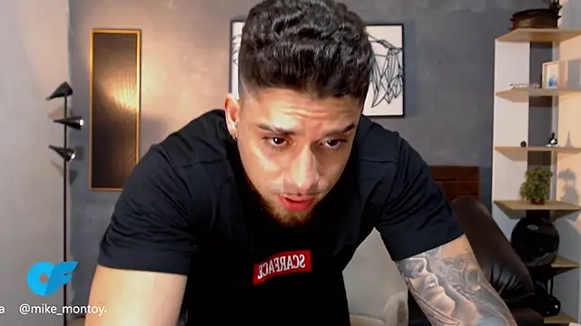 Mike_montoya01 Chat XXX in diretta
