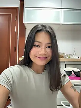 ruanruan05 现场XXX聊天