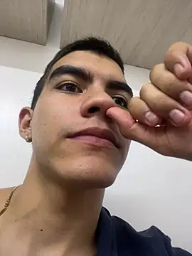 Sebastian_Vega's Live XXX Chat