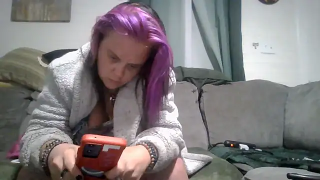 Chatroom XXX en direct de TWiSTYTheTwizted