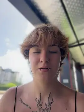 IceMur Live XXX Chat