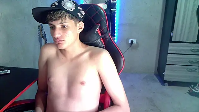 Chat +18 de Pablito_Junior11 ao vivo