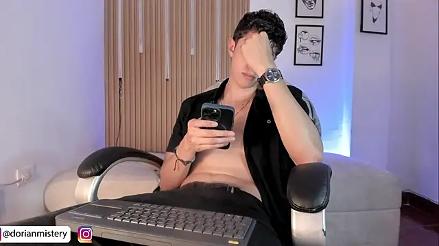 Dorianmistery2322_ live XXX chat