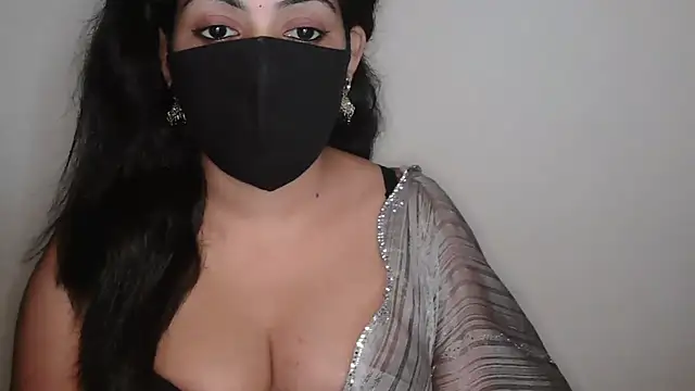 Reddy_Trisha: онлайн-секс-чат