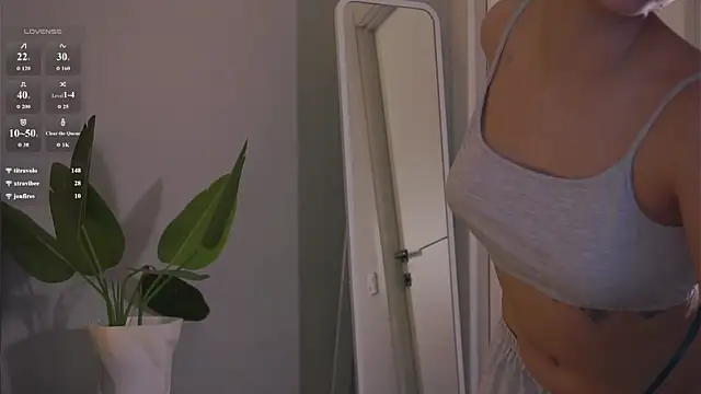 Živý XXX chat Emmy-Brooks
