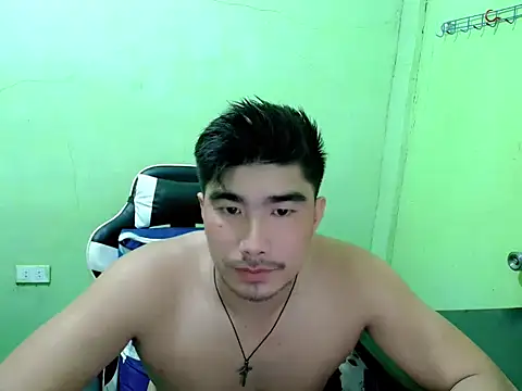 Hunkfireman's Live XXX Chat