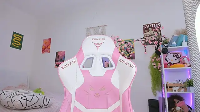 Czat XXX na żywo – Mia_WaterFall