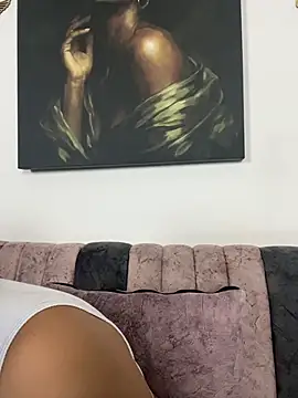 Rousse_blue's Live XXX Chat