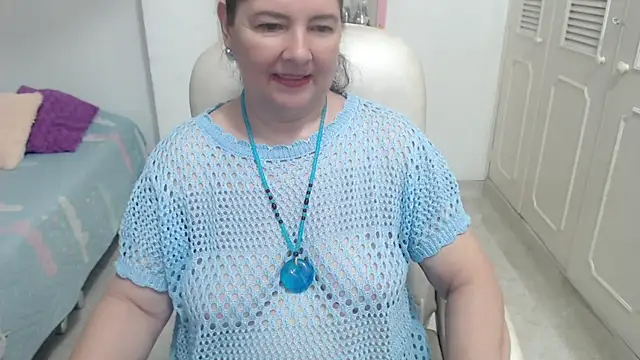 Chatroom XXX en direct de leonela_69