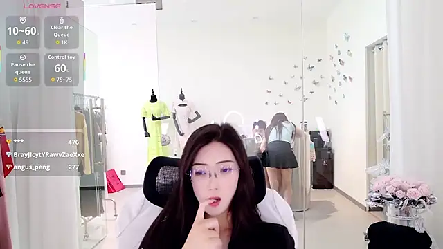Živý XXX chat yangyang-777