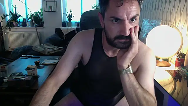 tomz0819 Live XXX-Chat
