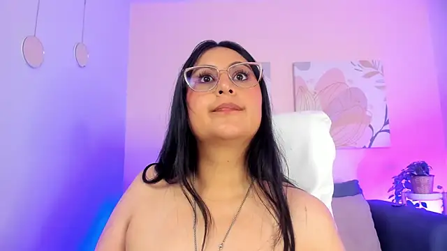 Chat +18 de Amber_gold_ ao vivo