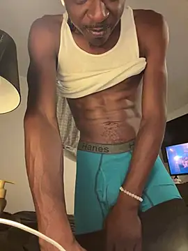 BbcBeezy420 Chat XXX live