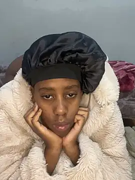 petite_bee live XXX chat