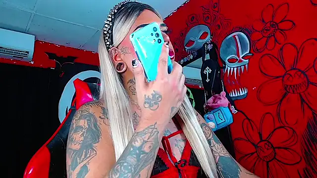 Živý XXX chat Monstermarcelinx