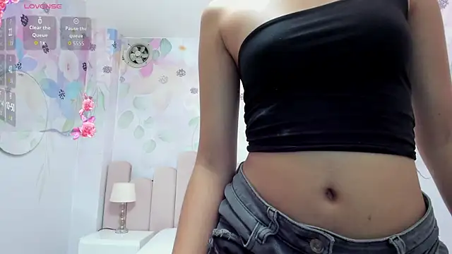 แชท XXX สดของ Miabloom19_