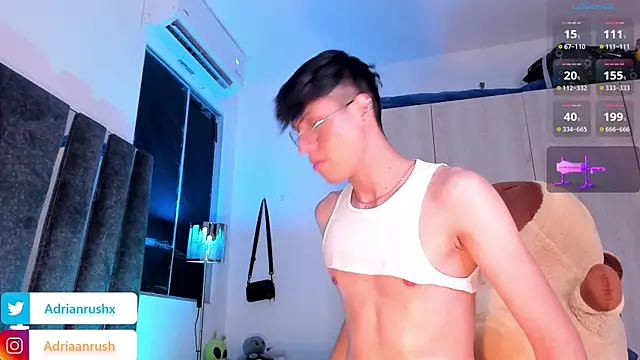 AdrianRushx Adlı Modelin Canlı XXX Sohbeti