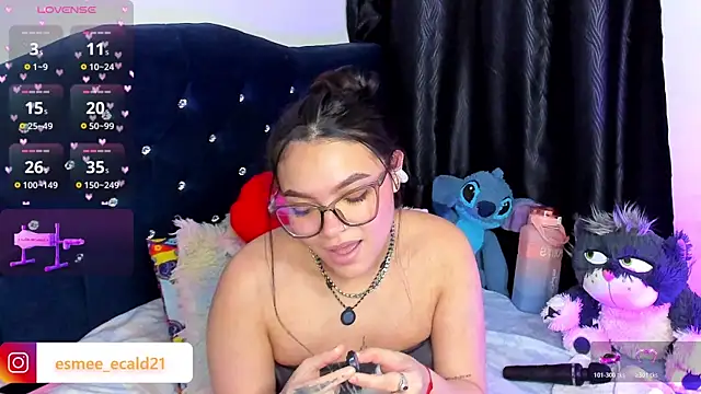 EsmeCaldwel Chat XXX live