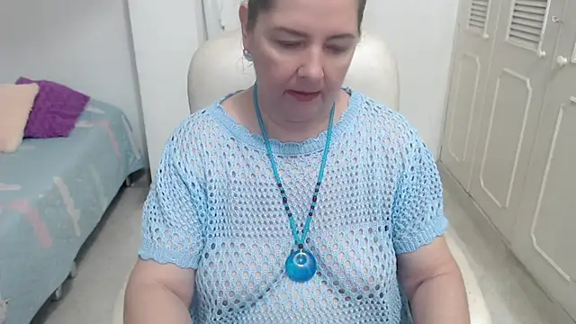 leonela_69n Live XXX chat