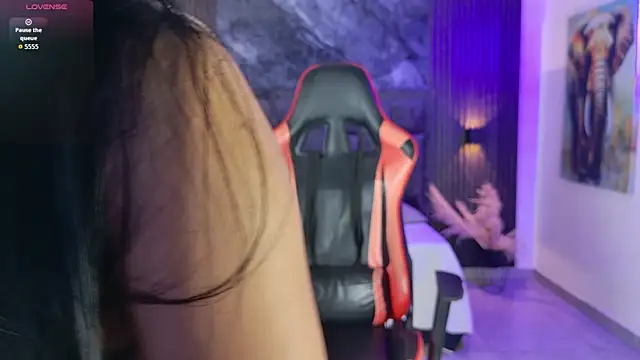 Chat XXX en directo de Lenna_s