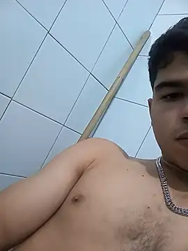 Alejandro_343_vs live XXX chat