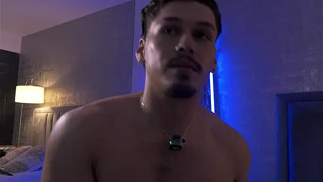 NiklasBruun Live XXX Chat