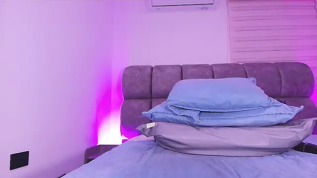 دردشة vale_ross_ الجنسية المباشرة