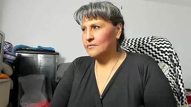 Chat XXX en directo de merlyna_goldens