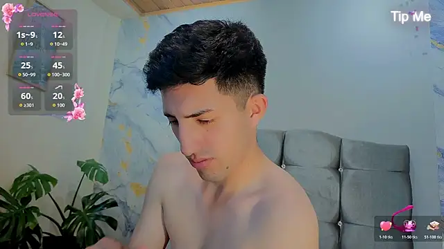 Chat XXX Live Un_Sluttyy