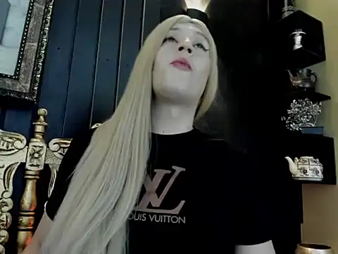 Chat +18 de Gomory_Niix ao vivo