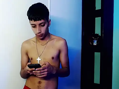 jl_brayan12 Chat XXX in diretta