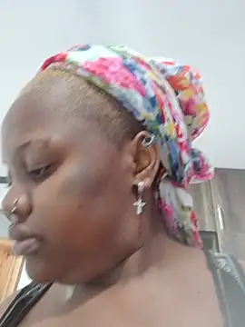 queennapal Chat XXX in diretta