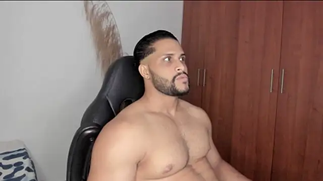 Chat XXX ao vivo de Pier_Simons