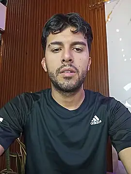 RodrigoColby2 XXX чат на живо