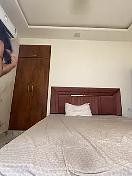 Alina_kour XXX чат на живо
